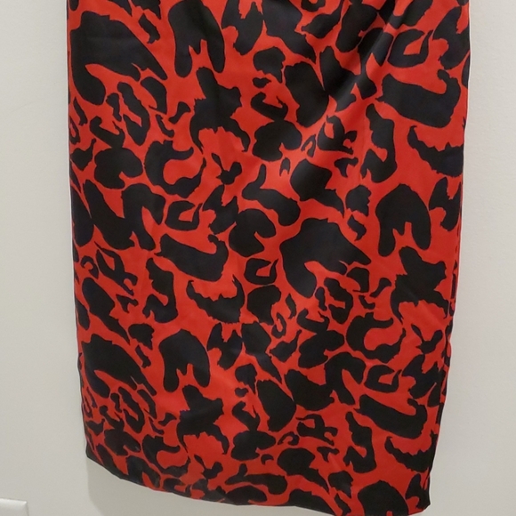 Venus Leopard Print Cap Sleeve Fitted Dress Red - Picture 5 of 12